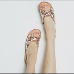 Jeffrey Campbell x Free People Zocalo Metallic Rose Gold Bow Sandals Shoes Sz 7